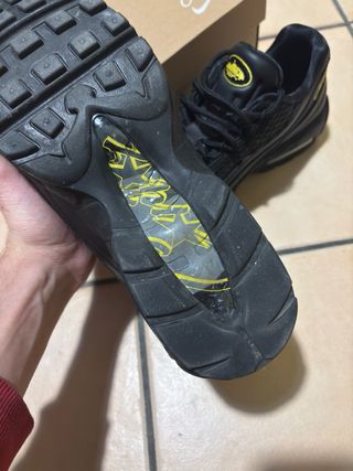 Nuove Nike Air Max 95 x Corteiz “Honey Blacks”