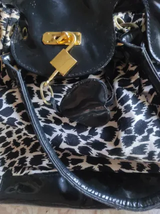 Bolso de mano estampado