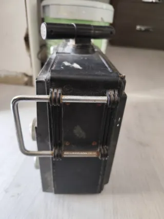 Radio Multibanda Intron con Cassette