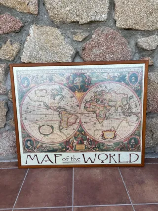 Mapa del Mundo Antiguo en puzzle con marco Madera