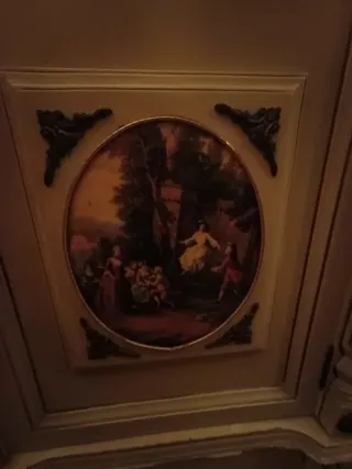 Mueble recibidor vintage beige y dorado