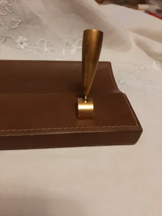 Portapenne da scrivania in pelle