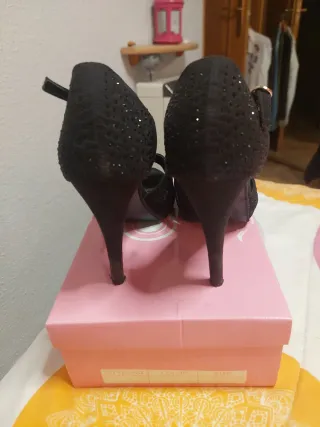 Sandalias tacón negras adornos strass T40