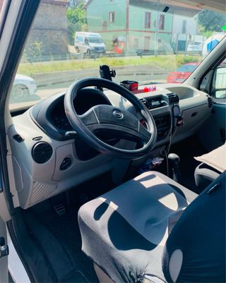 Nissan Interstar 2004