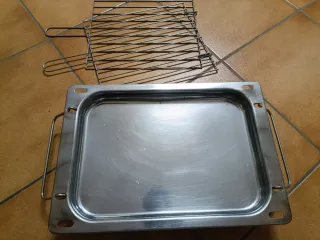 Plancha Eléctrica Cromada con Parrilla