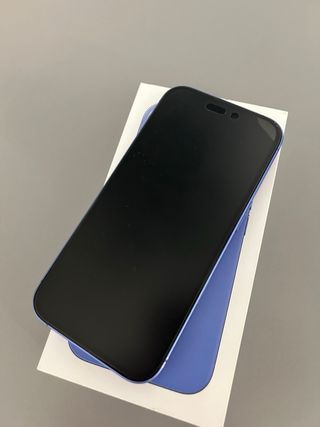 iPhone 16 256GB Azul