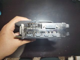 ASUS ROG Strix GTX 1070 Ti Tarjeta Gráfica