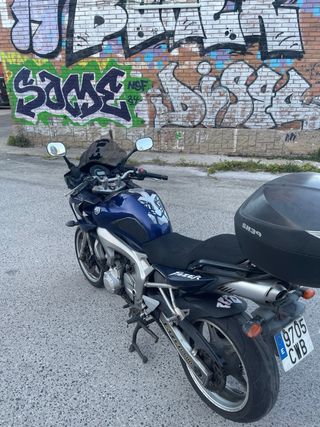 Yamaha FZ6 S1 600cc - Piezas / Averiada