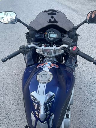 Yamaha FZ6 S1 600cc - Piezas / Averiada
