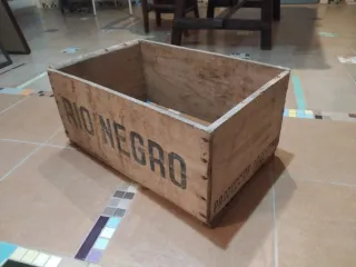 Vecchia cassa in legno Rio Negro