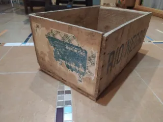 Vecchia cassa in legno Rio Negro