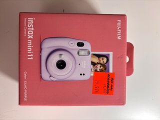 Cámara Instax Mini 11 Morada Fujifilm