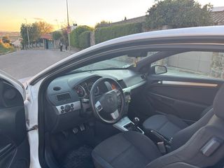 Opel Astra 2009