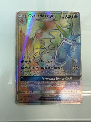Carta Pokémon Gyarados GX Rainbow Rare 112/111