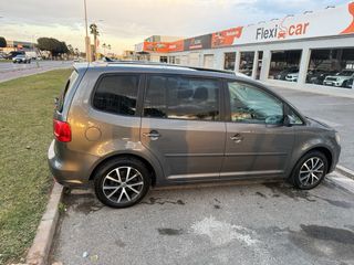 Volkswagen Touran Gris