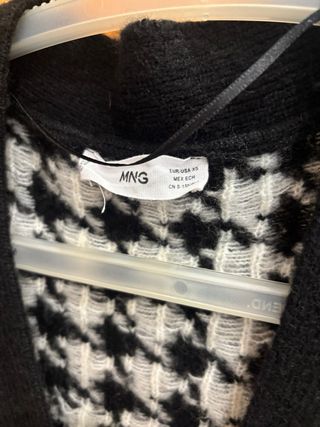 Chaleco pata gallo botones joya