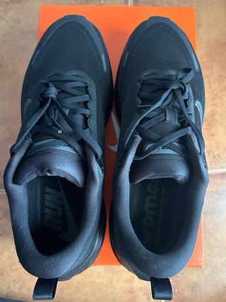 Nike Vomero Plus Negro