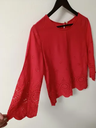 Blusa Pepe Jeans rosa con calado