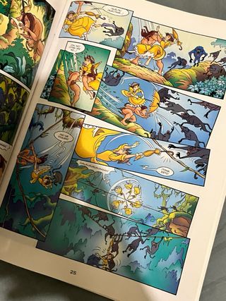 Lote 4 Libros Disney Cómics y cuento