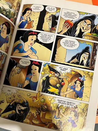 Lote 4 Libros Disney Cómics y cuento