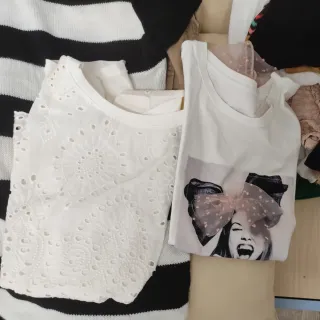 Ropa mujer Talla S/M diferentes prendas