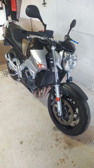 Suzuki GSR 600 - 21.802 Km