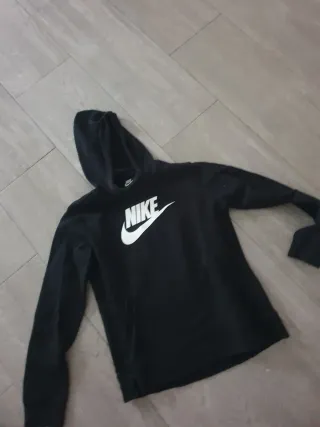 Sudadera Nike Negra con Logo