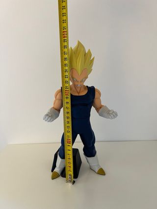 Figura Vegeta Super Saiyan