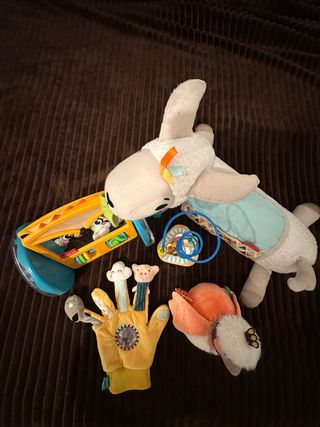 Lote Juguetes Bebé: Peluche Llama, Guante, Coche