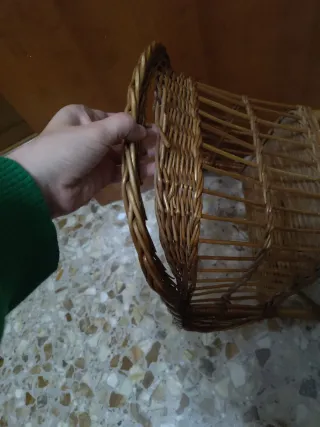 Silla infantil de mimbre