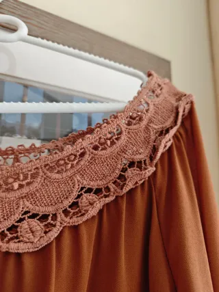 Blusa Boho Terracota Encaje Crochet Talla Única