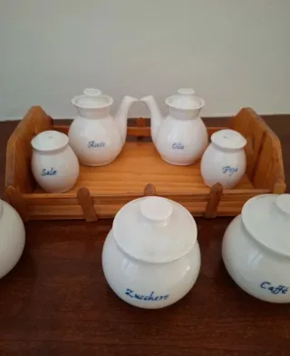 Set 7 Contenitori Ceramica con Vassoio Legno