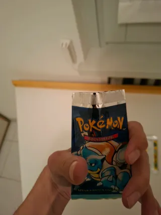 Bustine pokémon base set prima edizione