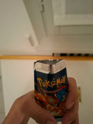 Bustine pokémon base set prima edizione