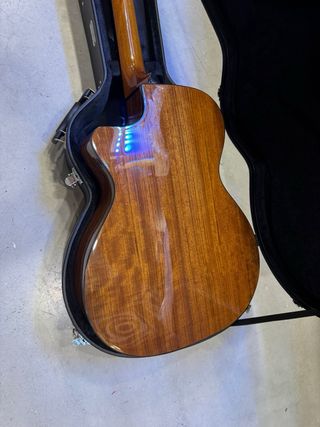 Fender CC-140SCE SB con estuche