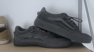 Zapatillas Vans grises