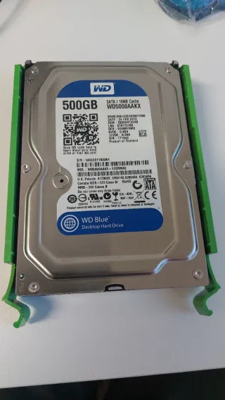 Lote 16 Procesadores Intel Core i3 i5 + disco duro