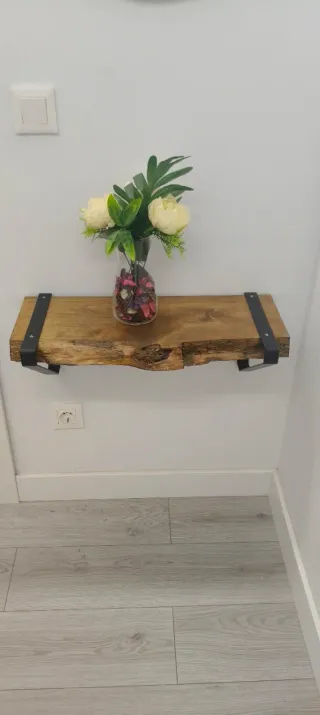 Estantería madera y metal