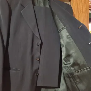 Traje de hombre negro