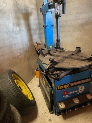 Desmontadora de neumáticos FAIP F40 SUPER
