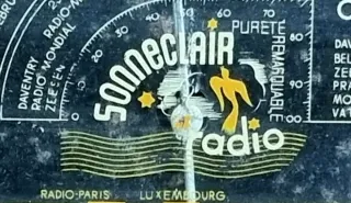 Radio antigua Sonnorclair año 1939 línea Art Deco