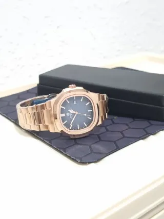 Reloj de Hombre Dorado y Azul