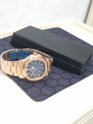 Reloj de Hombre Dorado y Azul