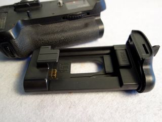 Grip Swiss Pro BG-2H per Nikon D800/D800E