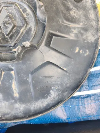 Tapacubos Renault Máster