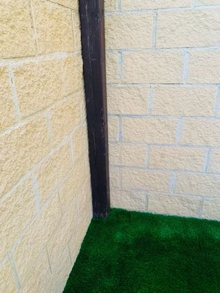 Toldo y pérgola a rayas