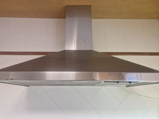 Cocina completa madera, cristal y metal