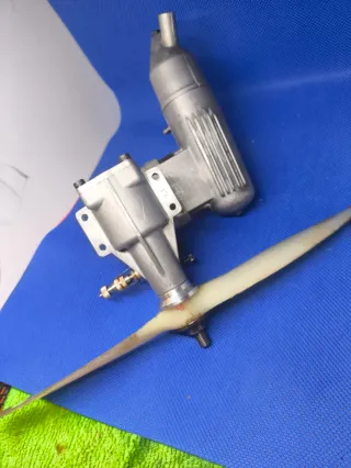 Motore OS max 40 fp RC aereo 6.5 cc