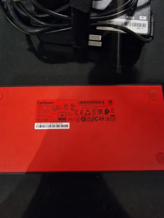 Docking Station USB-C Gen 2 + Cargador 90W