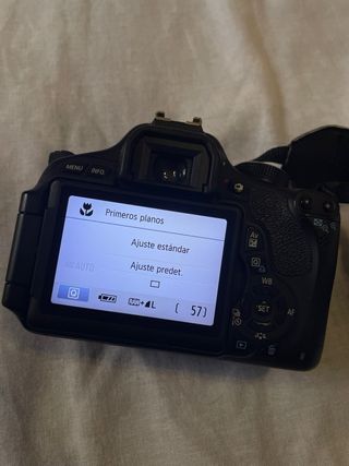 Canon EOS 600D Cámara Digital